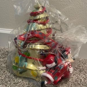 Christmas tree popcorn bucket
